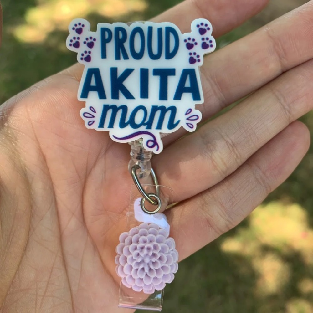 Proud Akita Mom Badge Holder